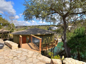 Scenic Hillside Bungalow on Lake Travis, pool and hot tub, next to marina (#8)
